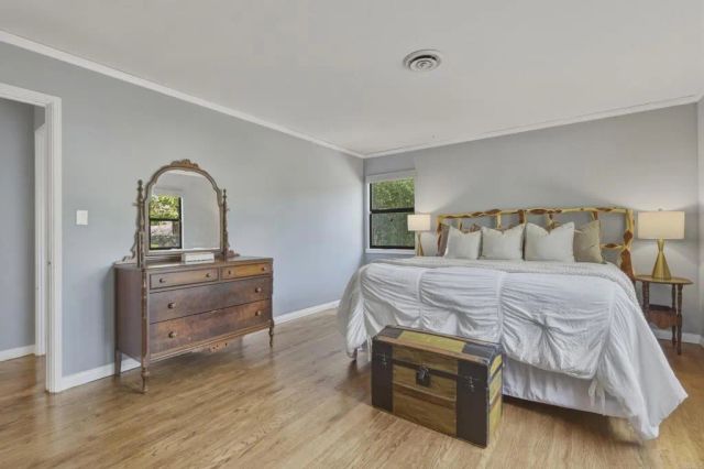 10011 Fuerte Drive, La Mesa, CA 91941