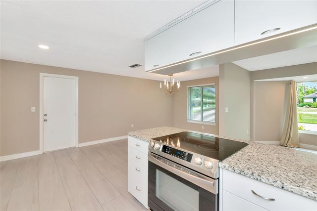 6211 CANARY STREET, Sarasota, FL 34241