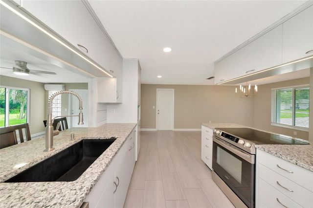 6211 CANARY STREET, Sarasota, FL 34241