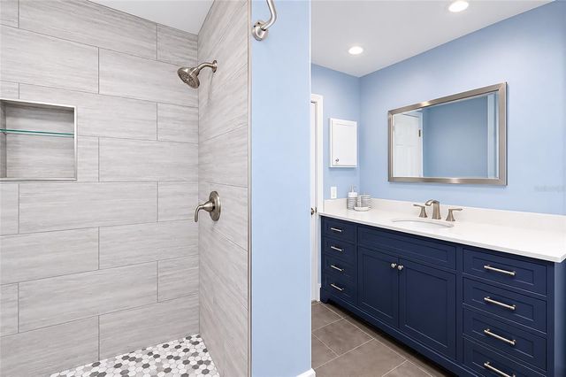 6211 CANARY STREET, Sarasota, FL 34241