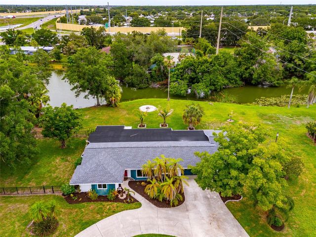 6211 CANARY STREET, Sarasota, FL 34241
