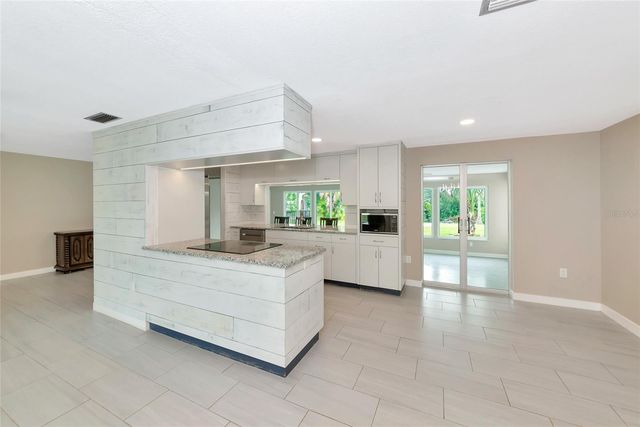 6211 CANARY STREET, Sarasota, FL 34241