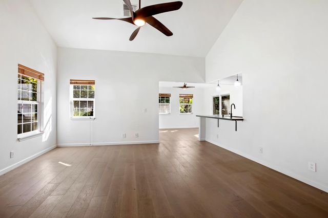 118 Waiapo St, Kihei, HI 96753