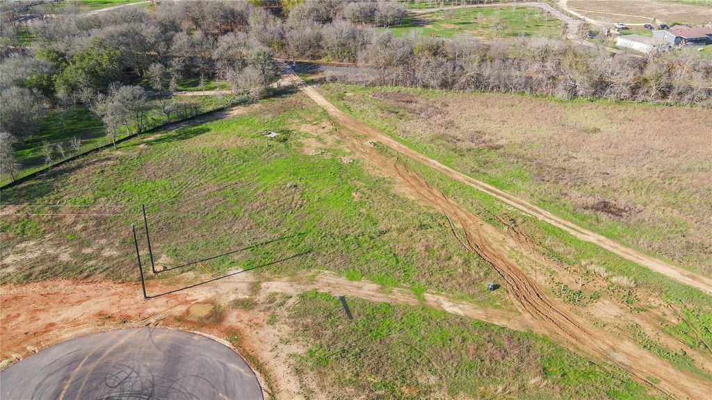 170 GRACE LN, Dale, TX 78616