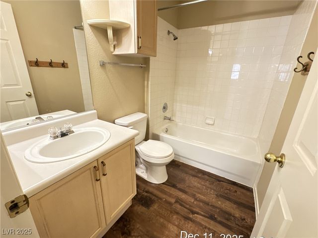 2607 Country Maple Avenue, Henderson, NV 89074