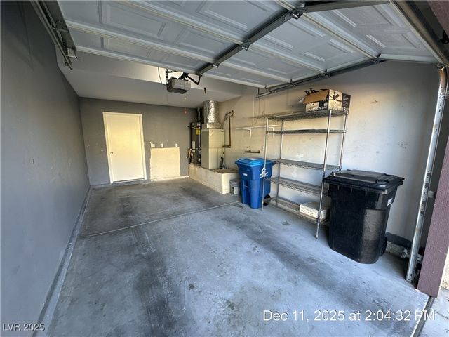 2607 Country Maple Avenue, Henderson, NV 89074