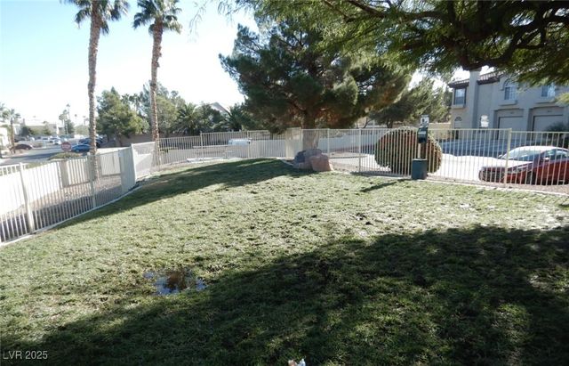 2607 Country Maple Avenue, Henderson, NV 89074