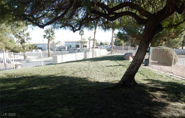 2607 Country Maple Avenue, Henderson, NV 89074