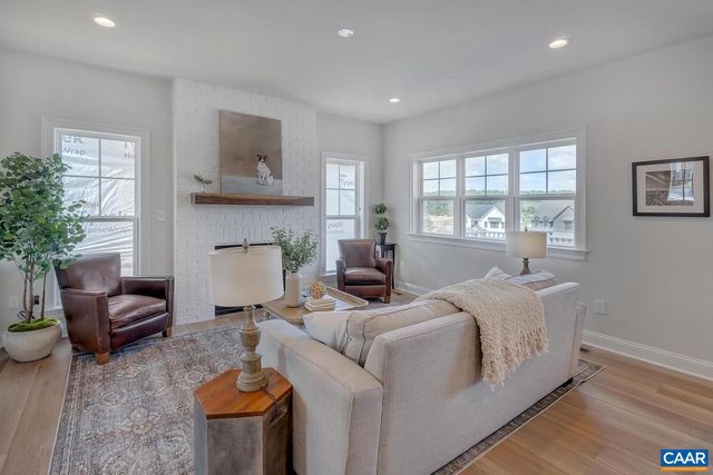 89 RENEE LN, Charlottesville, VA 22901