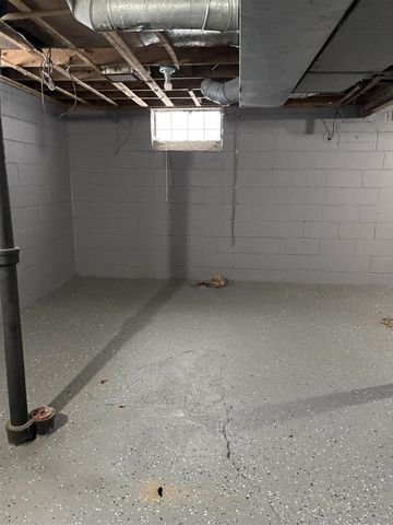 15909 S Hubbell Avenue, Detroit, MI 48227