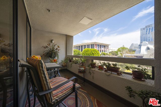 121 S Hope Street 431, Los Angeles, CA 90012