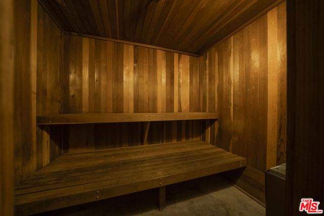 121 S Hope Street 431, Los Angeles, CA 90012