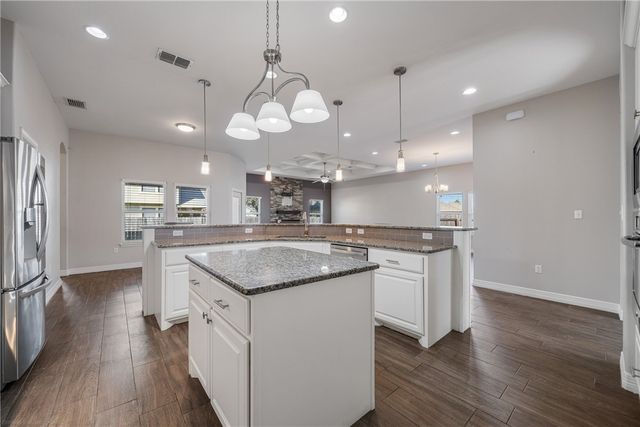 15629 Escapade St, Corpus Christi, TX 78418
