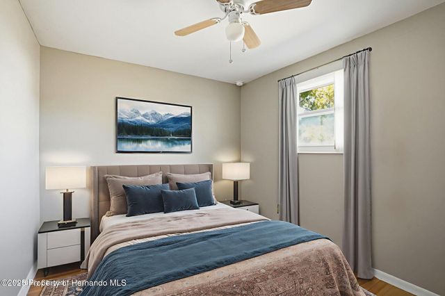 9367 Midway Street, Spring Hill, FL 34608