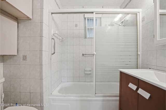 9367 Midway Street, Spring Hill, FL 34608