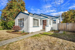 11252 Evanston Avenue N, Seattle, WA 98133