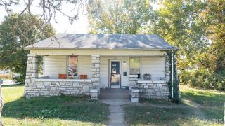 6401 Margaret, St Louis, MO 63121