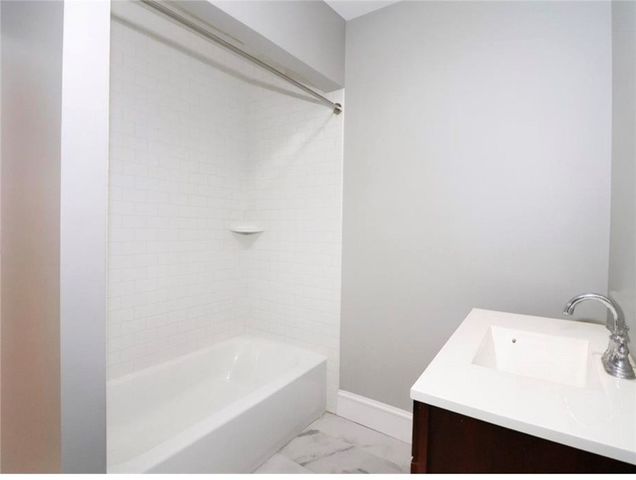 51 Gibbs Avenue, Newport, RI 02840