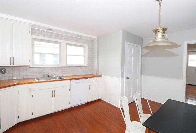 51 Gibbs Avenue, Newport, RI 02840