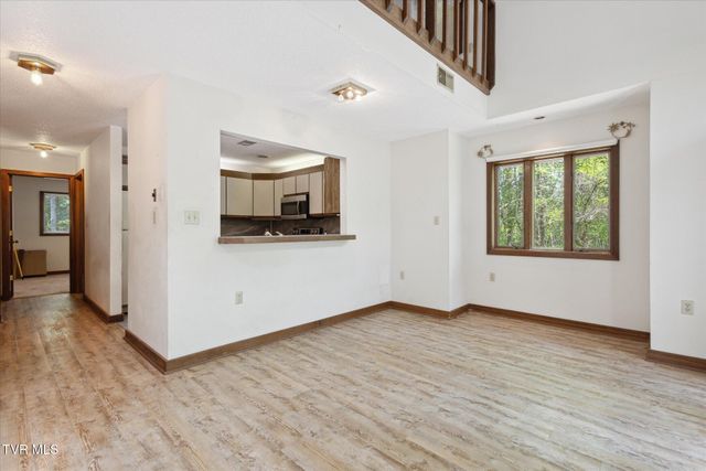 20 Willowbrook Drive, 20, Kingsport, TN 37660