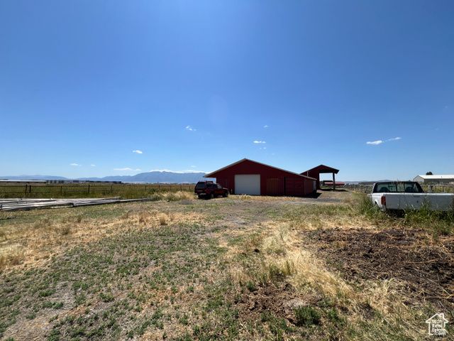 208 W 3600 N, Hyde Park, UT 84318