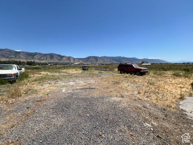 208 W 3600 N, Hyde Park, UT 84318