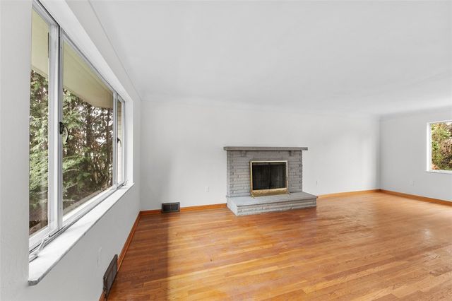 317 N Church St, Mt Pleasant Twp, PA 15666