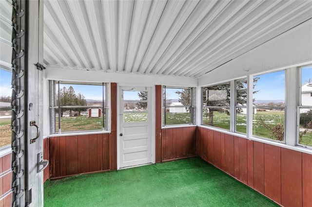 317 N Church St, Mt Pleasant Twp, PA 15666