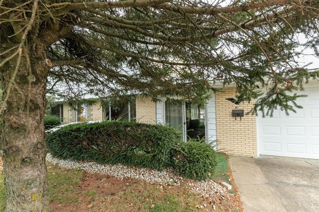 317 N Church St, Mt Pleasant Twp, PA 15666