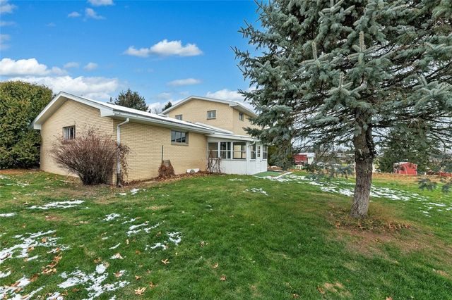 317 N Church St, Mt Pleasant Twp, PA 15666