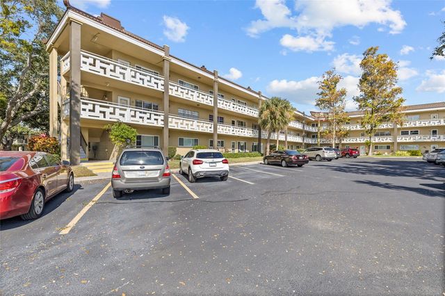 2416 WORLD PARKWAY BOULEVARD 26, Clearwater, FL 33763