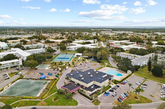 2416 WORLD PARKWAY BOULEVARD 26, Clearwater, FL 33763