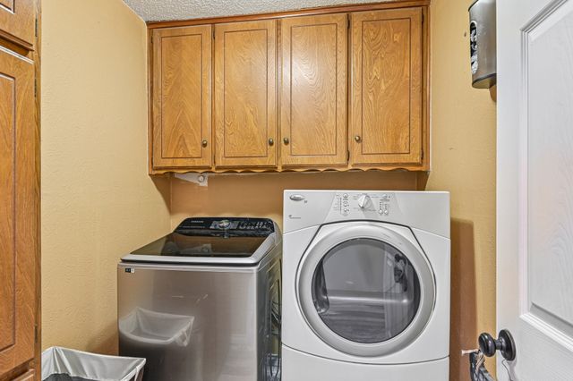 6404 Suncrest Court, North Richland Hills, TX 76180