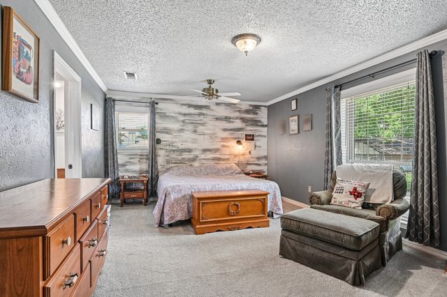 6404 Suncrest Court, North Richland Hills, TX 76180