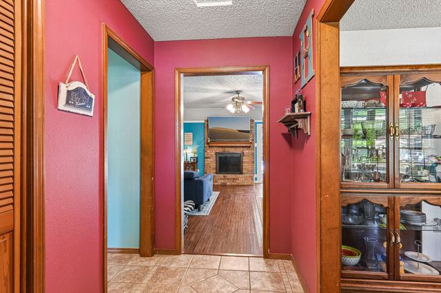 6404 Suncrest Court, North Richland Hills, TX 76180