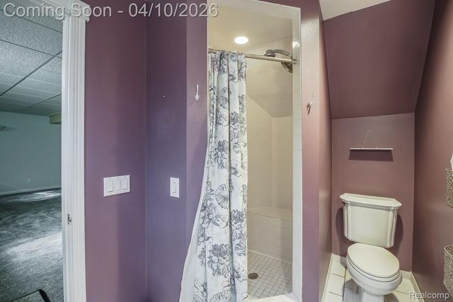 3151 Loon Lake Shores Road, Waterford Charter Township, MI 48329