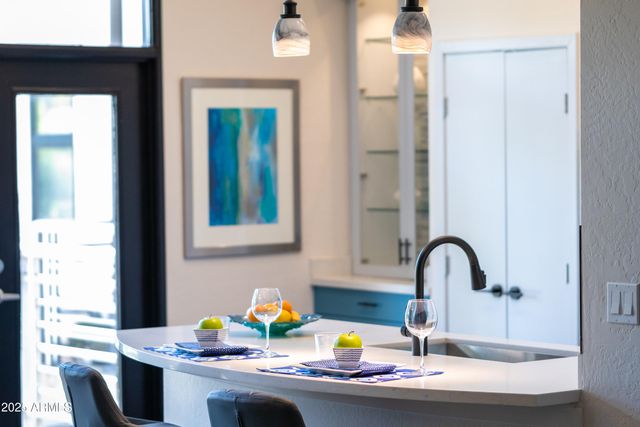 914 E OSBORN Road 208, Phoenix, AZ 85014