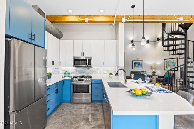 914 E OSBORN Road 208, Phoenix, AZ 85014