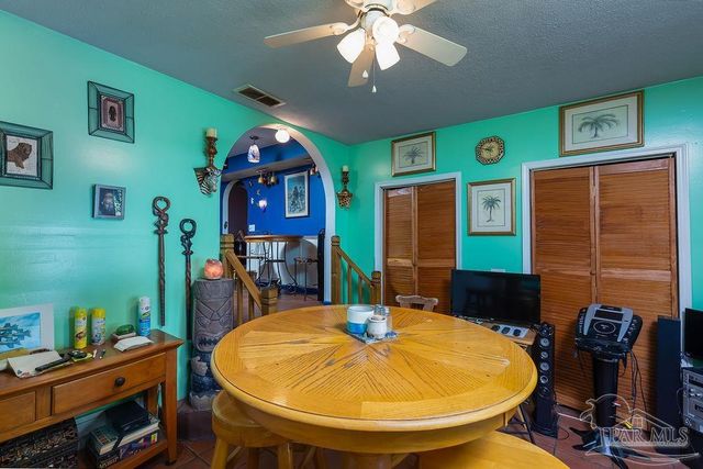 129 Manchester St, Pensacola, FL 32507
