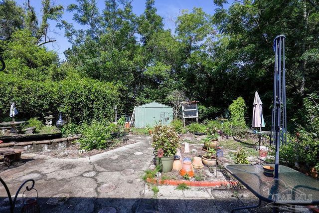 129 Manchester St, Pensacola, FL 32507