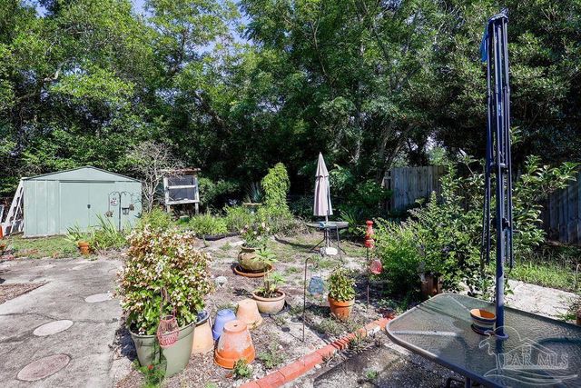 129 Manchester St, Pensacola, FL 32507