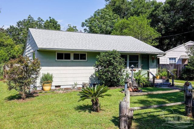 129 Manchester St, Pensacola, FL 32507