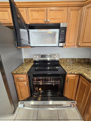 3255 MAYFLOWER TERRACE, North Port, FL 34286