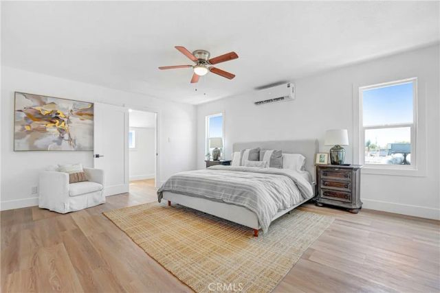 9111 S Halldale Avenue, Los Angeles, CA 90047