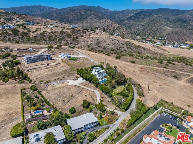 31113 Bailard Road A, Malibu, CA 90265