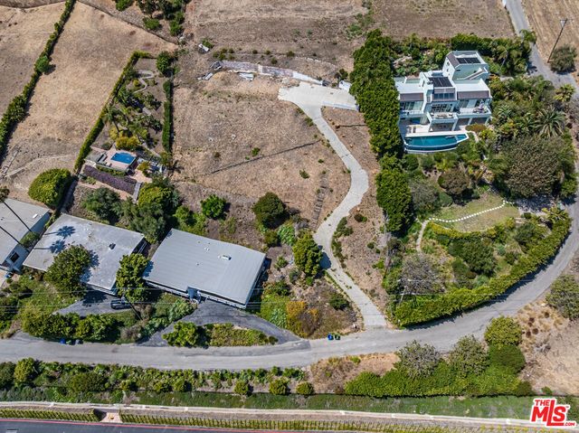 31113 Bailard Road A, Malibu, CA 90265