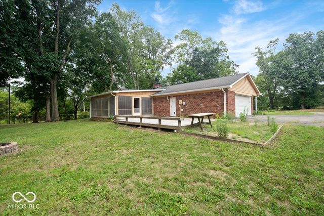 9797 Ditch Road, Carmel, IN 46032