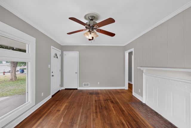 114 1St Avenue, Spartanburg, SC 29302
