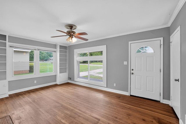 114 1St Avenue, Spartanburg, SC 29302