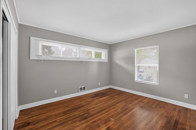 114 1St Avenue, Spartanburg, SC 29302